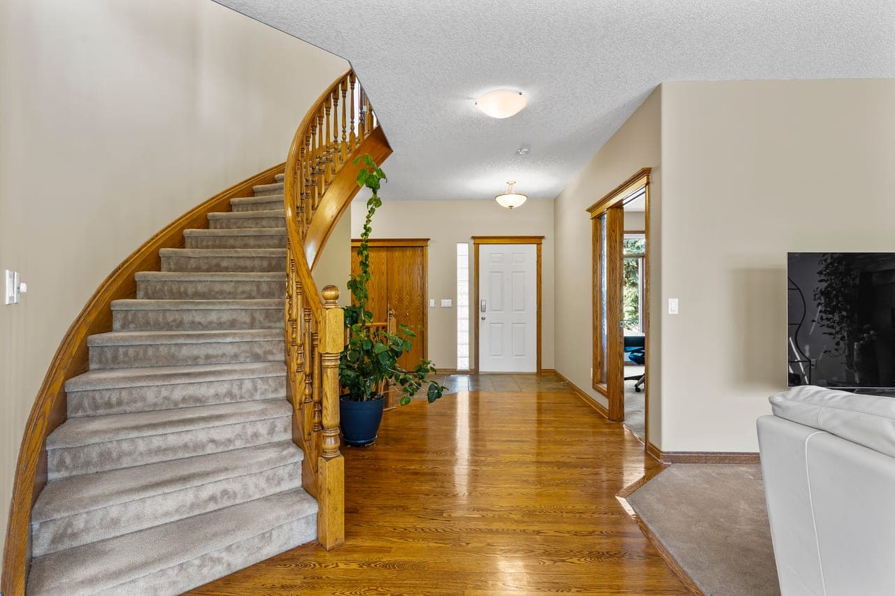 322 Hampstead Way Northwest