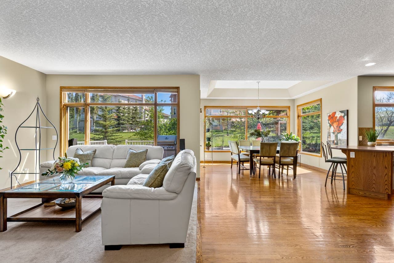 322 Hampstead Way Northwest