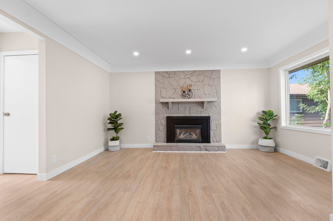 2007 Cottonwood Crescent Southeast