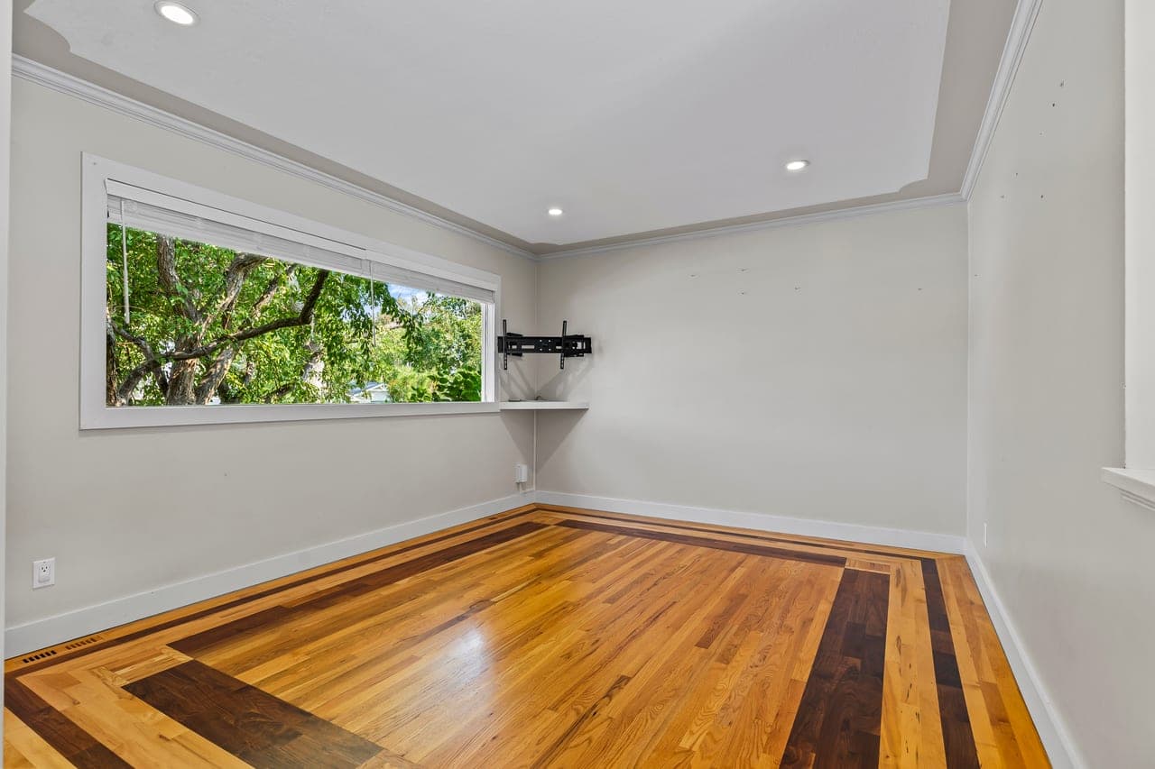 127 Fredson Drive Southeast